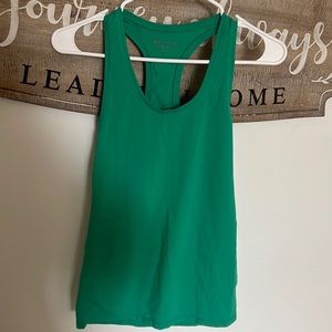 New Athleta spandex green top